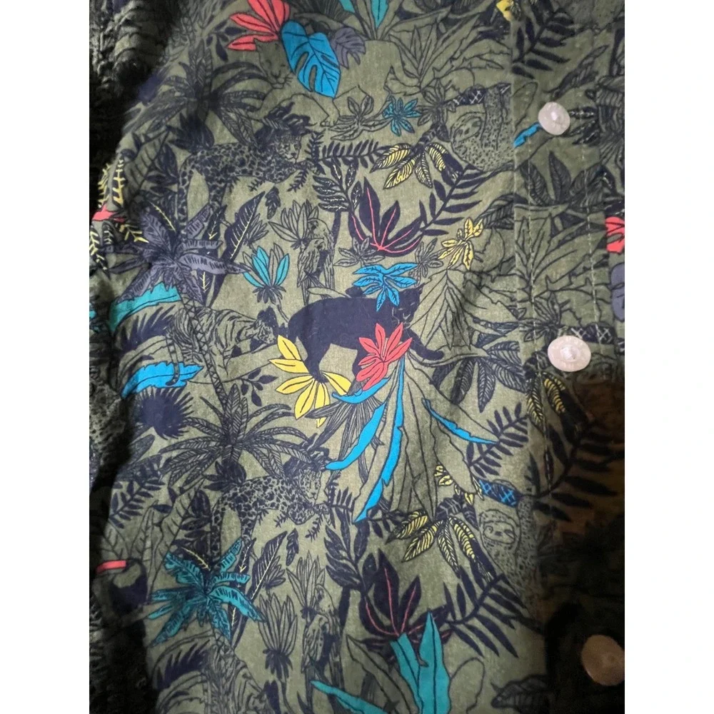 Old Navy Button Down Shirt Kids XL 14-16 Green Excellent Tropical Jungle Print